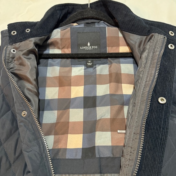 London Fog Vest - Picture 3 of 4